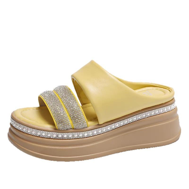 Soft Leather Thick-soled Slippers for Women To Wear In the Summer of 2025, New Muffin Cool Slippers, Soft-bottomed Rhinestone Slippers for Women