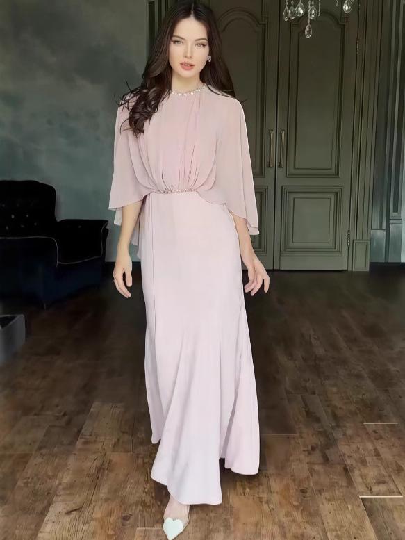 Autumn 2025 European & American Elegant Waist-Hugging Evening Dress