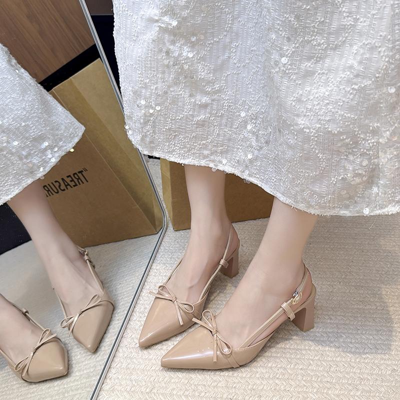 Elegante Sandalen mit hohen Absätzen und Schmetterlingsknoten für Damen, Französisches Design, spitze Zehenpartie, bedeckte Ferse, Sommer, neuer Stil, Damen Gummisohle Schuhe