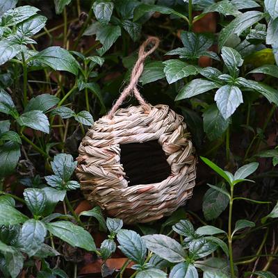 Hanging Bird Nest Round Straw Woven Handmade Craft Budgerigar Bird Cage Outdoor Yard Garden Pet Hatching Decor