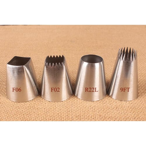 Set of 4 Large Round, Square, and Rectangular Stainless Steel Pastry Tips for Cake Decorations, Flower Shapes, and Pastry Making (Set of 4)