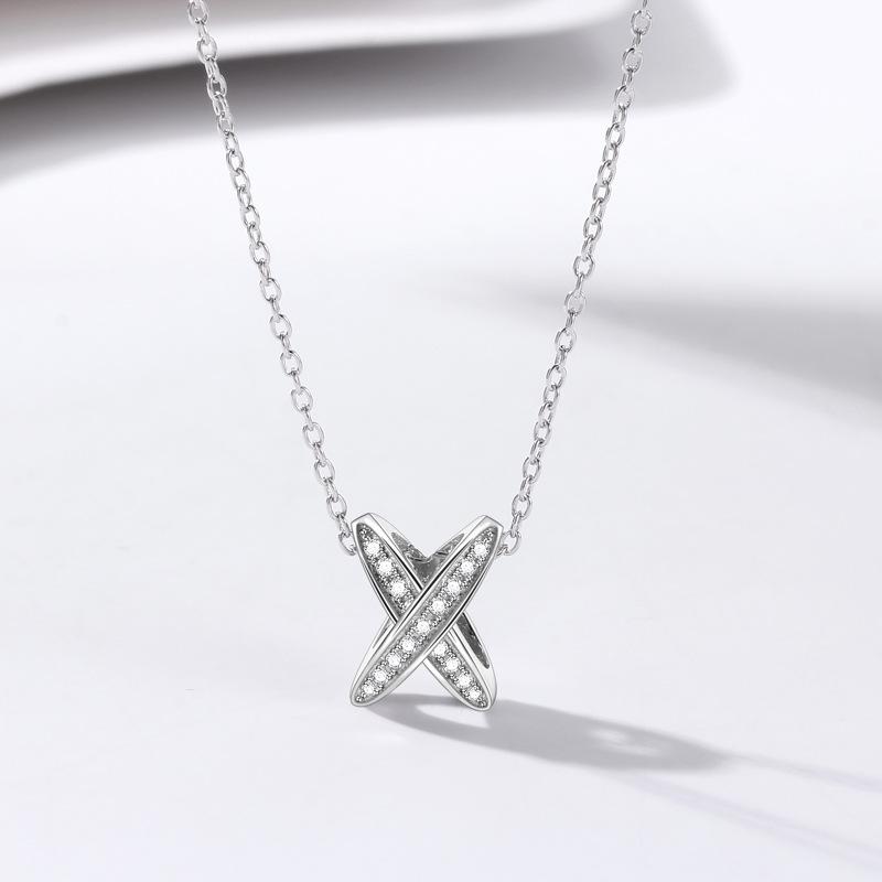X Cross Necklace Women's Niche Light Luxury Geometric Versatile Temperament Premium Diamond Pendant
