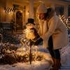 Solarbetriebene Feiertags-Gartendekoration Schneemann Gartenlicht mit fließenden Schneeflocken, LED-Weihnachts-Wasserfall Warmweiß Außenbeleuchtung Stern, Wetterfest