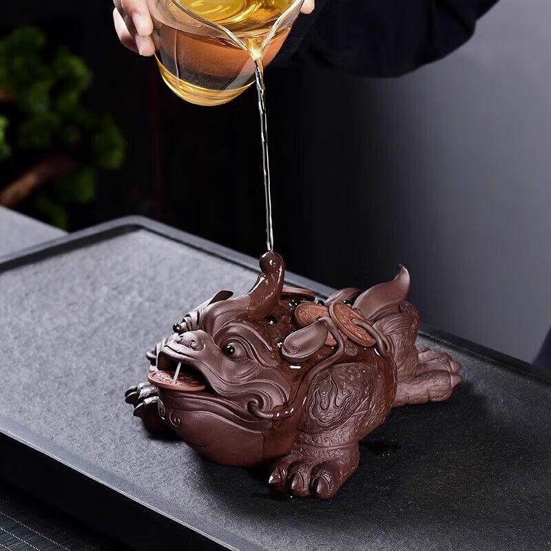 Zisha Three-Legged Golden Toad Tea Pet