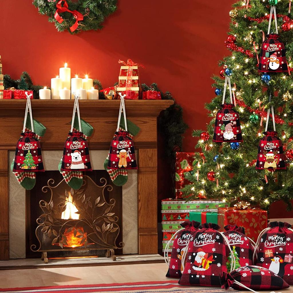 5 peças Sacos de cordão de serapilheira de Natal Sacos de presente de Papai Noel de feliz Natal Sacos de doces de biscoitos Saco de embalagem de presente de festa de Natal