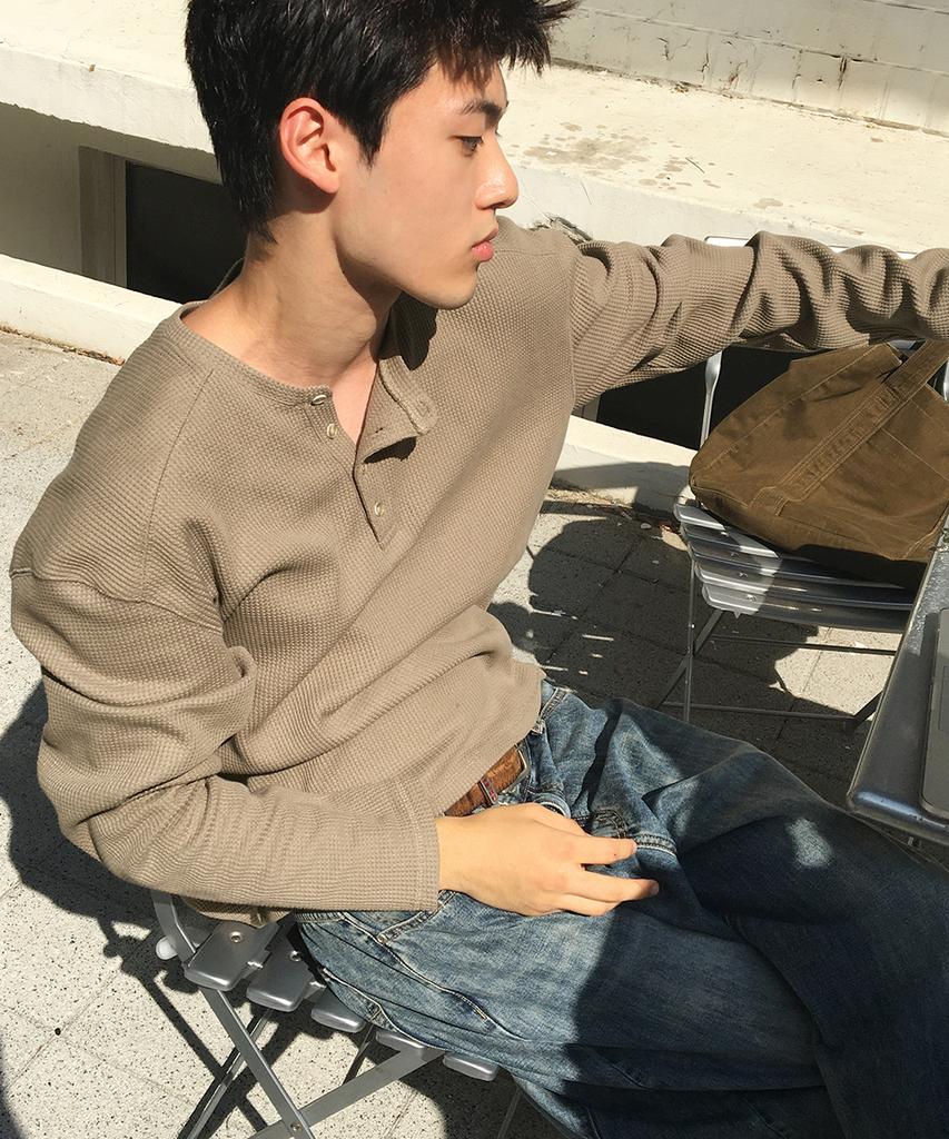 INTEMPOMOOD Slant Button Waffle Henley Neck: 3 Colors