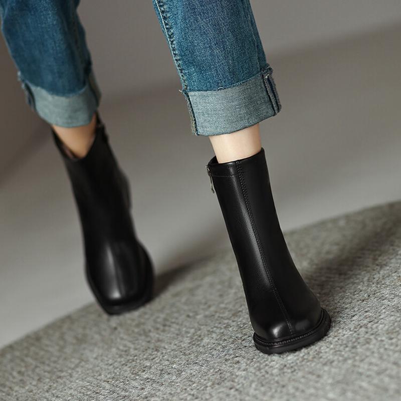 Modische neue Winterstiefel für Damen, Spaltlederschuhe mit eckiger Spitze und Blockabsatz, auch in Übergrößen erhältlich, moderne Stiefel aus schwarzer Wolle, warm und warm