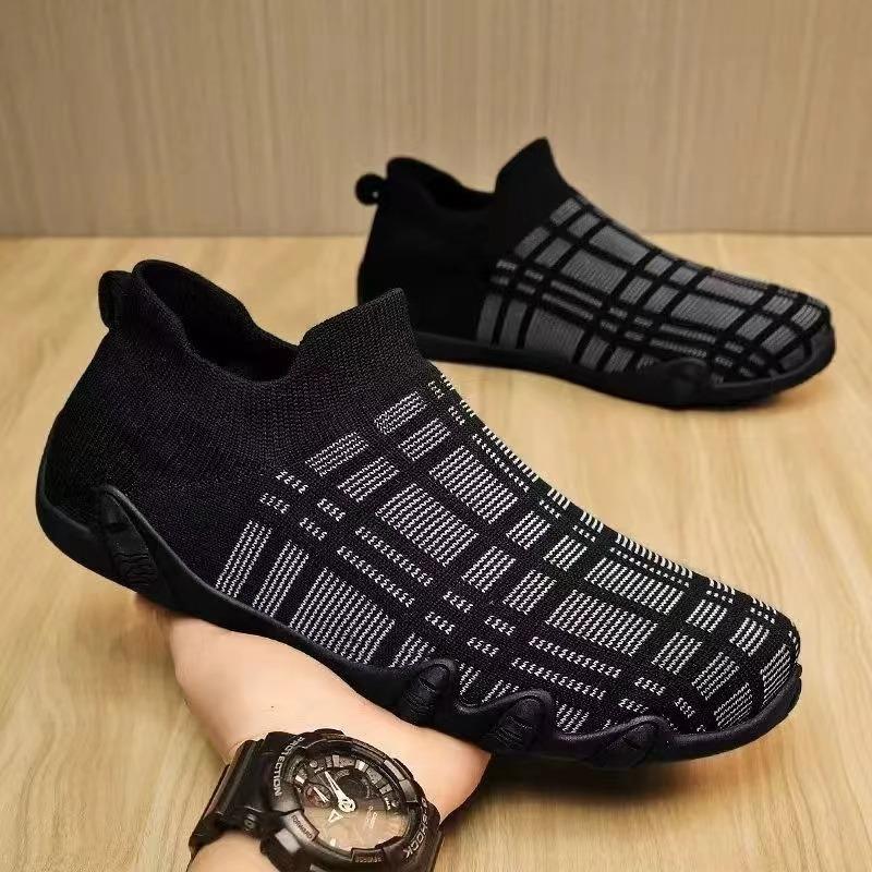 New men's casual shoes summer fashion one-pedal fly-woven breathable soft-soled wear-resistant socks shoes