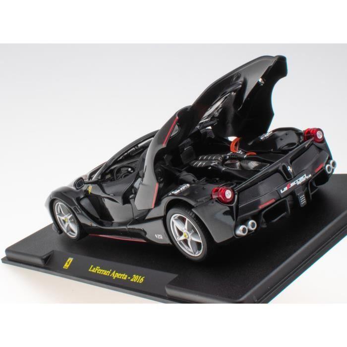 Véhicule miniature - Voiture miniature de collection 1:24 LaFerrari Aperta 2003 - FN046