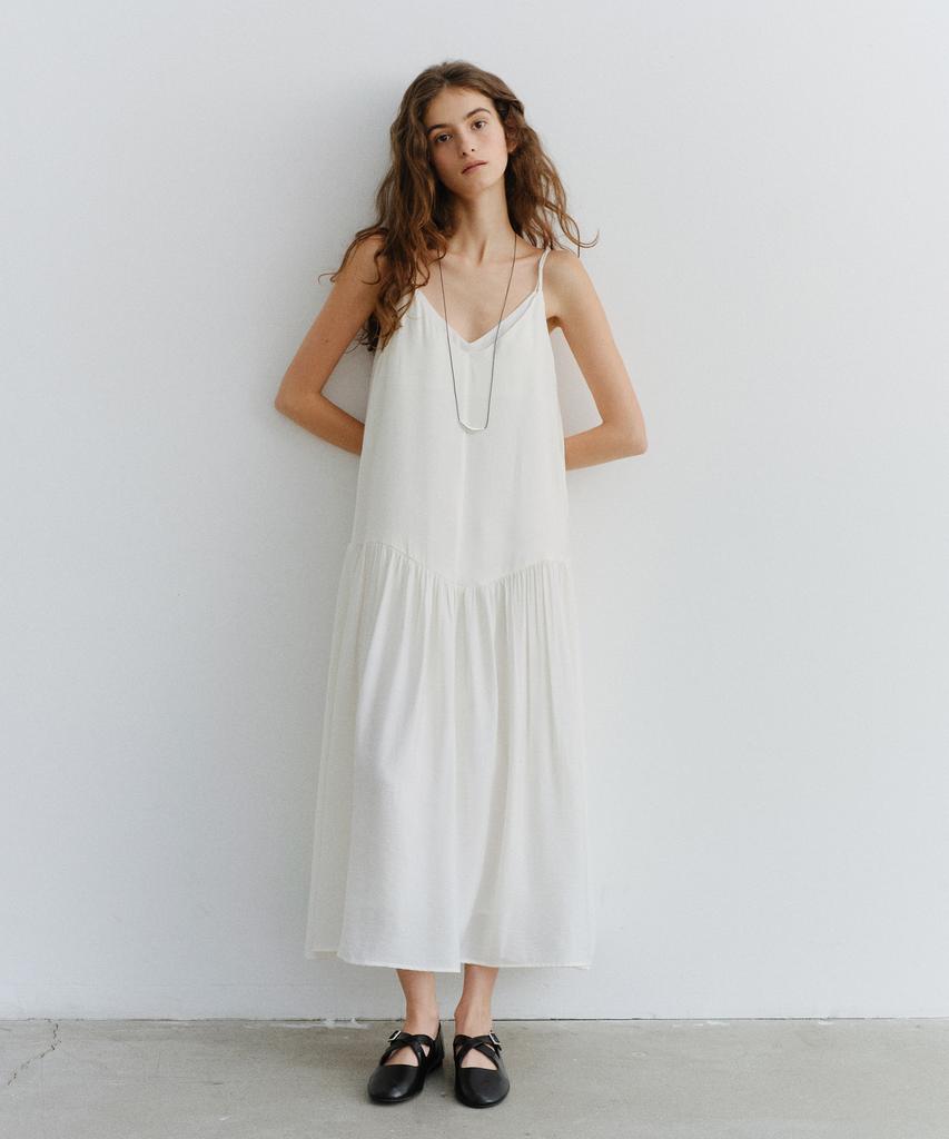 Yulago Layer Sleeveless Shirring Dress