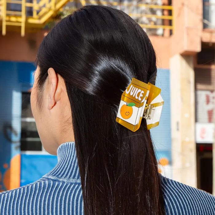 It My Socks Orange Juice hair clip