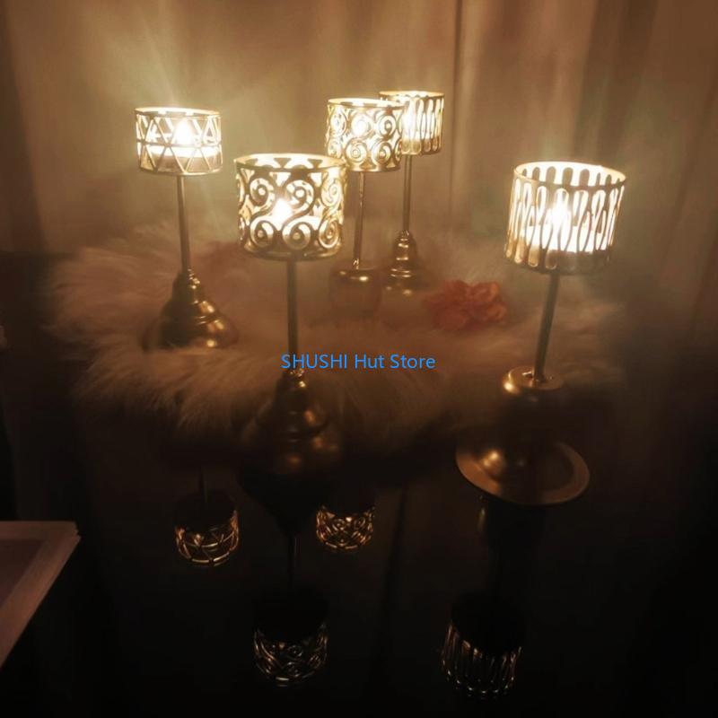 European Metal Holders Candlestick Fashion Wedding Table Stand Exquisite Candlestick Christmas Table Decor D57B