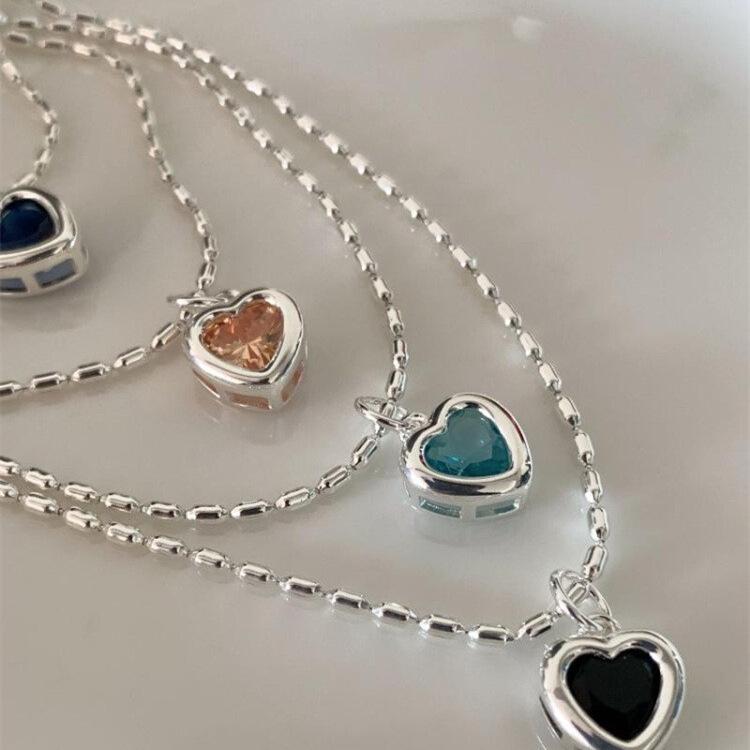 Korean Style Sweetheart Rice Grain Necklace for Women - Simple Peach Heart Clavicle Chain Trendy Sweater Accessory