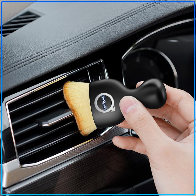 1x Car interior Cleaning Soft Brush Dust Remover Tool For Volvo XC90 XC60 XC40 V40 V50 V60 S40 S50 S60 S70 S80 S90 240 C70 Vnl Truck
