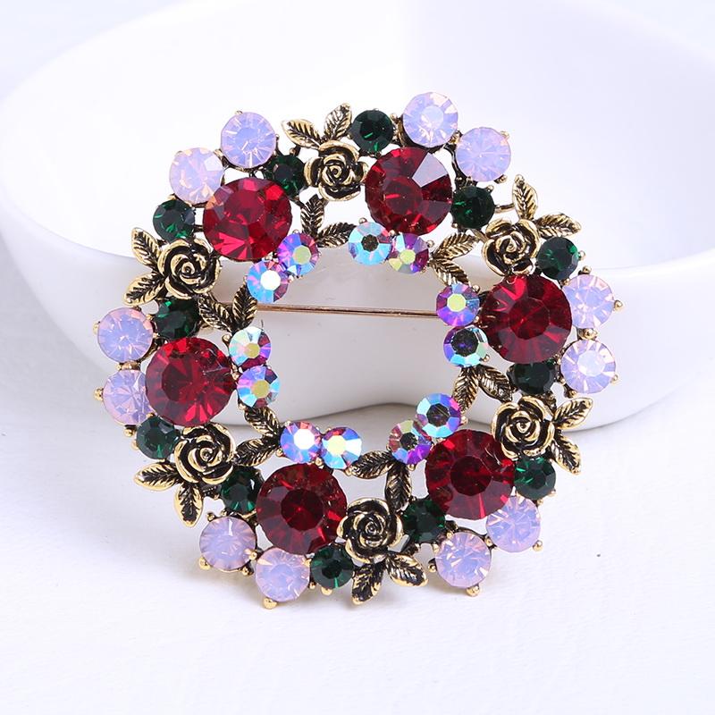 Garland-Brooches Fashion Rhinestone Flower Brooch For Women Crystal Pins Wedding Decoration Jewelry Accessories