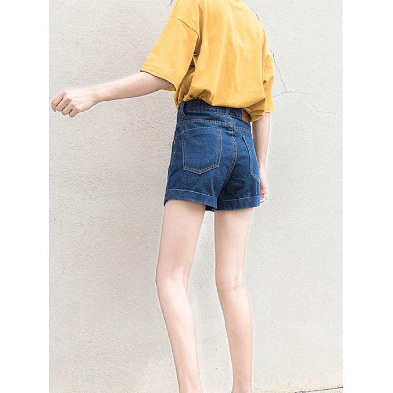 Sweet White Summer New High Waist A Word Slimming Flanging Casual Straight Three-Point Demin Shorts Hot Pants All-Matching