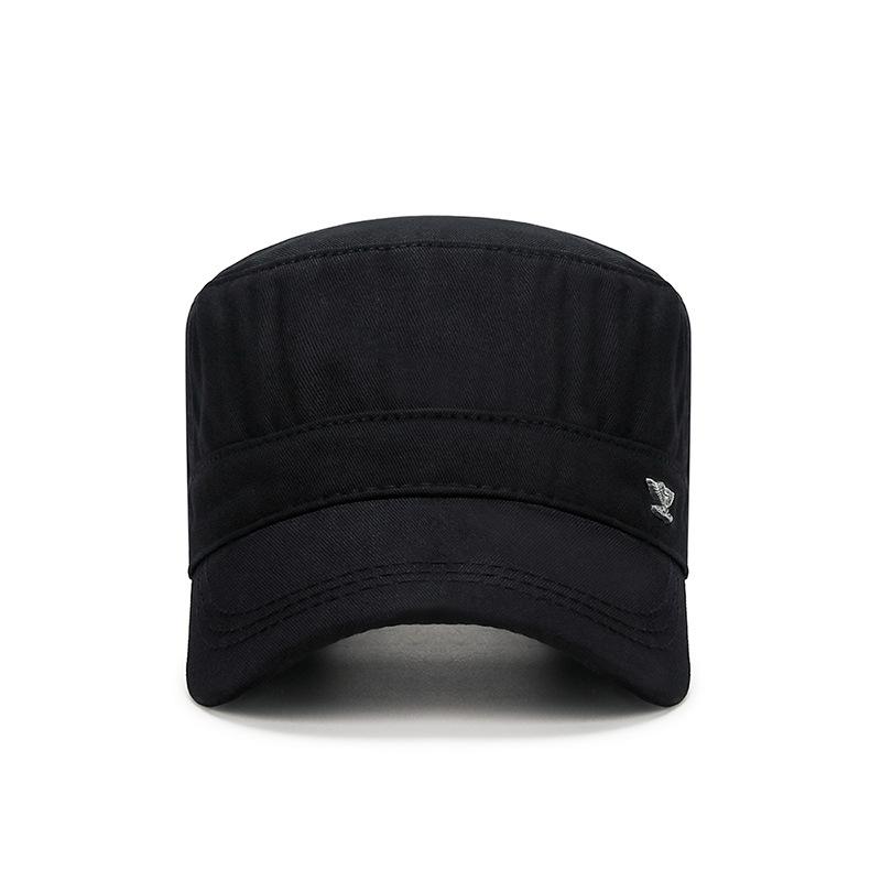 A Flat-topped Men's Outdoor Casual Breathable Sun Hat with An Eagle Logo, Made of Cotton and Adjustable