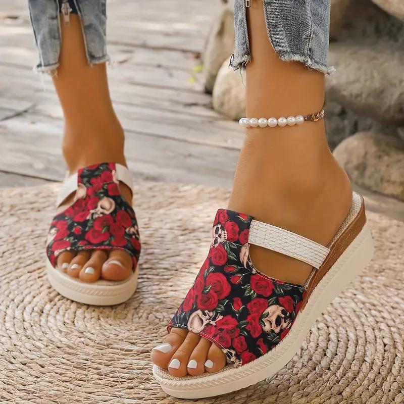 Sandálias femininas com estampa de caveira, sapatos de plataforma coloridos de tecido à beira-mar, slide de praia confortável de Halloween
