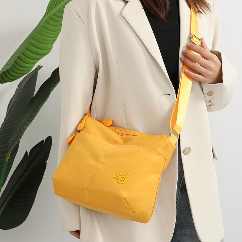 Women's Bag Large Capacity Multi-Zip Commuter Lightweight Shoulder Crossbody Bag