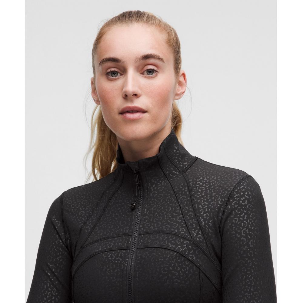Lululemon Define Kurzjacke Nulu Leopard Daisy Emboss Schwarz