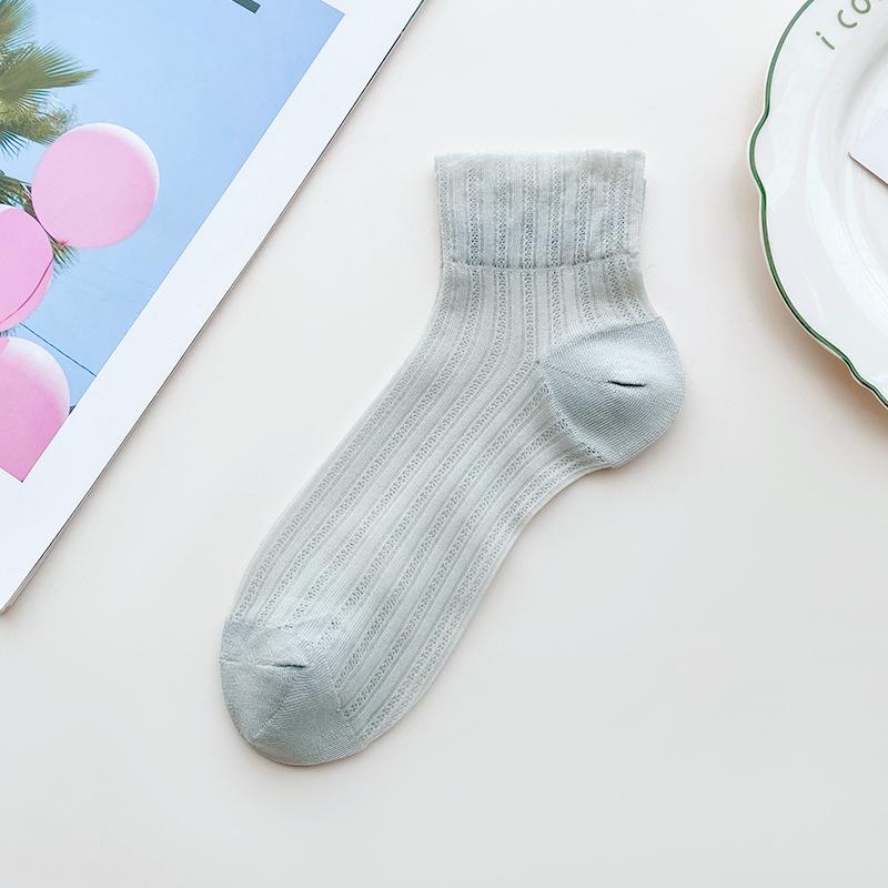 

Lace Socks Women s Summer Thin Short Socks Women s Summer Mesh Breathable Loose Ice Socks Glass Fiber Women s Socks 1 pair світло-синій колір