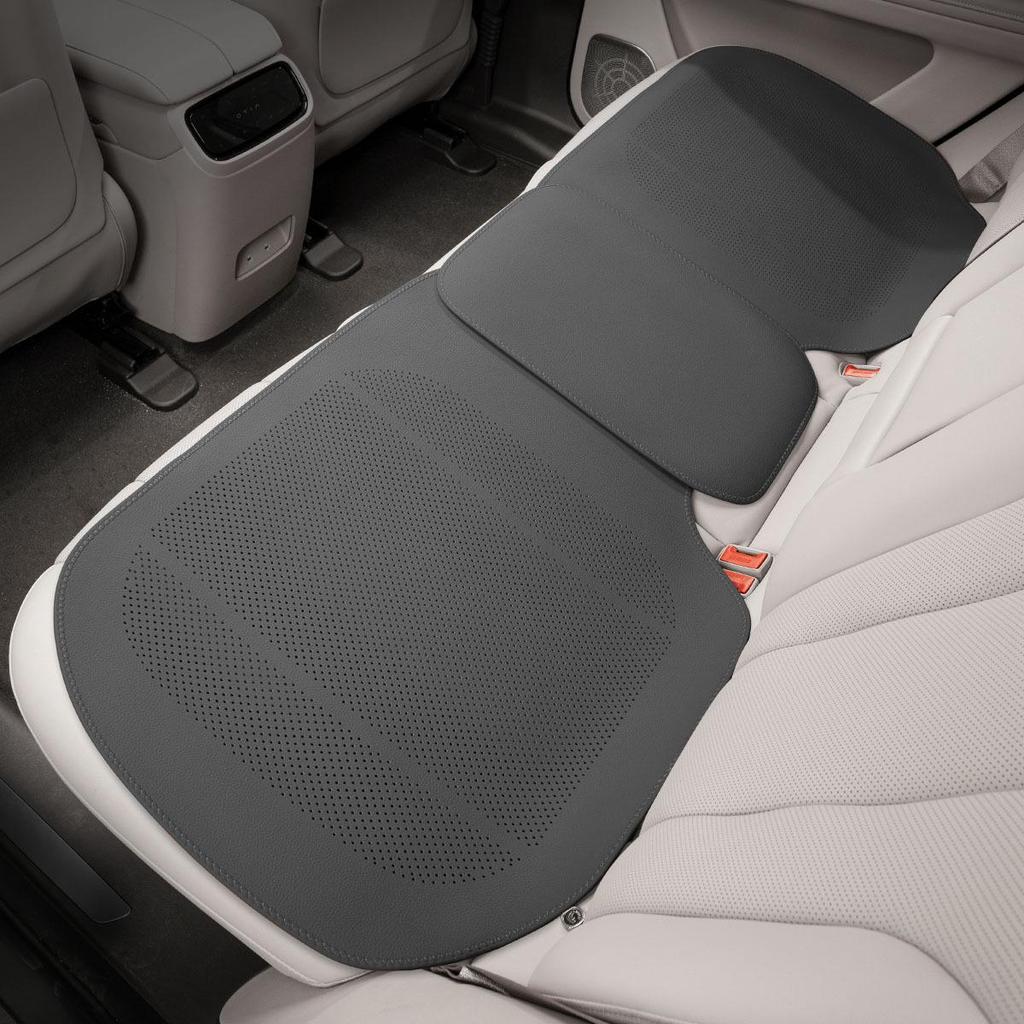 Universal Breathable Car Seat Cushion - Cool, Non-slip, Thin Design for All Seasons (2025)