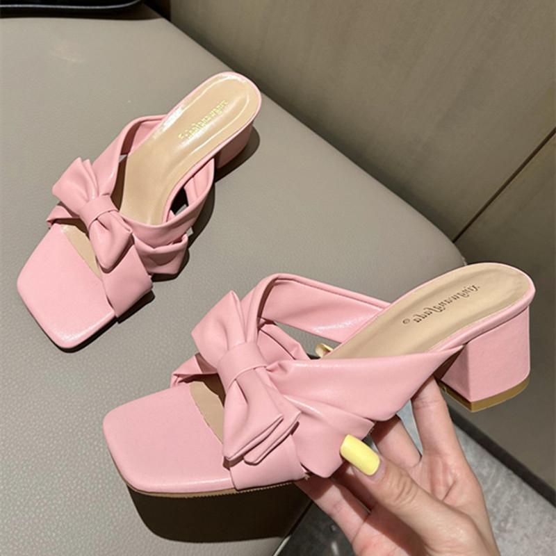 Fashion Cute Pink Bow Slippers Women Fashion Square Heel Open Toe Slides Sandals High Quality Patent Leather Cozy Non Slip Summer Shoes