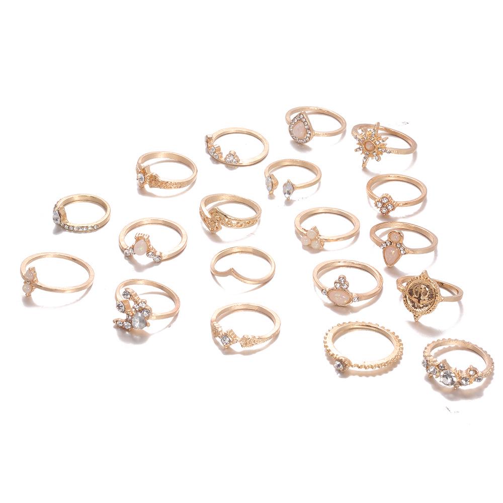 Special For 19-Piece Set Of Diamond-Encrusted Joint Rings, Retro Hollow Star Water Drop Ring Set.