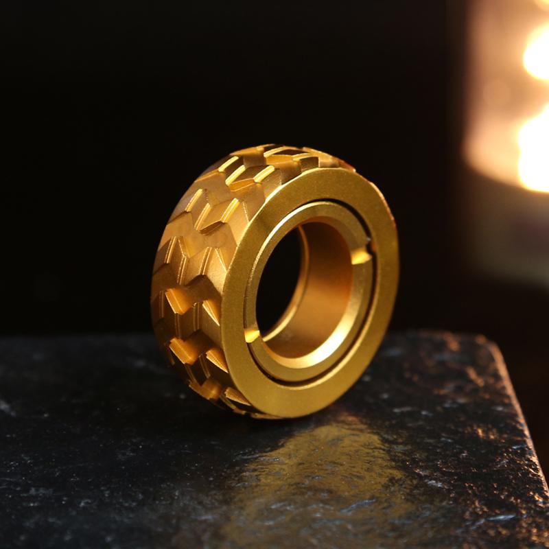 

Tire Haptic Ring Mechanical Fidget Ratchet Ring EDC Toys Aluminum Alloy Fingertip Metal Tyre Toys Stress Spinner Fidget Toys золотий