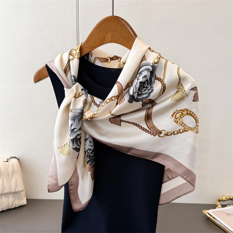 Chain Flower Simulation Silk Printing Large Square Scarf Silk Scarf Shawl Headscarf Beach Scarf Neck Protection Scarf Decorative Women'S Scarf