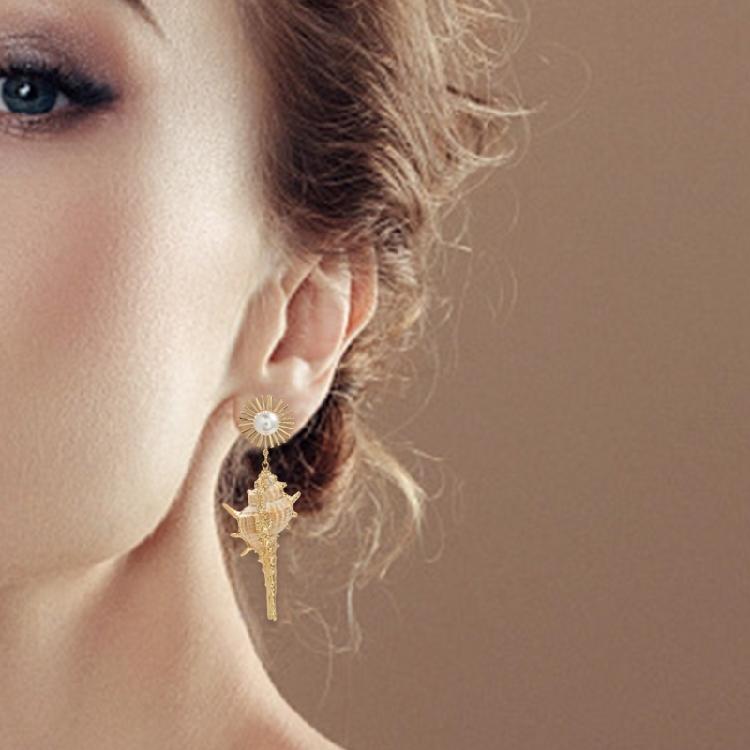 Fashionable Bohemian Conch Earrings with Sunflower Stylish Women Ear Studs Imitation Pearls Eardrop Trendy Souvenir