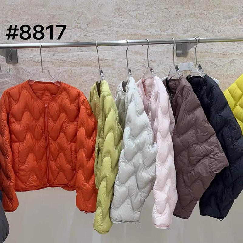 High-end white duck down pressed rubber rhombus down jacket women's winter fashion loose and light bread jacket tide