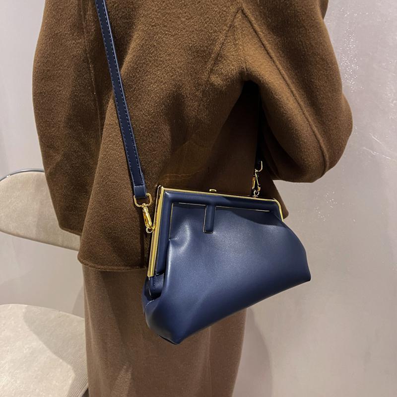 sling bolsa trend 2022