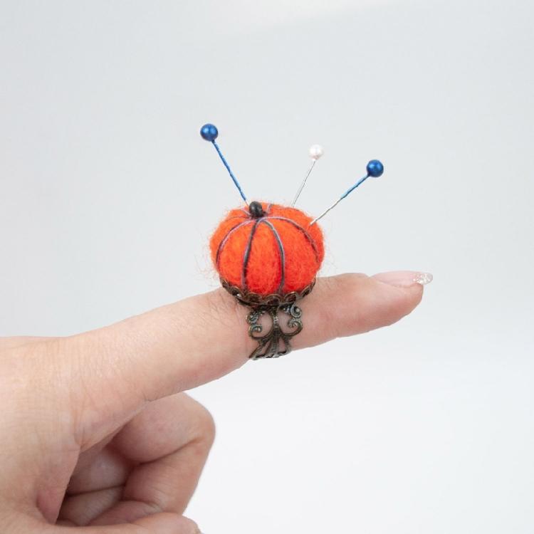 Pin Storage Holder Cushion Sewing Tools Sewing Pin Cushion Hand Ring Shaped Pad