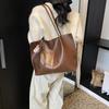 Solid color crossbody underarm bag 2025 new retro tote bag Korean version casual commuting large capacity shoulder bag