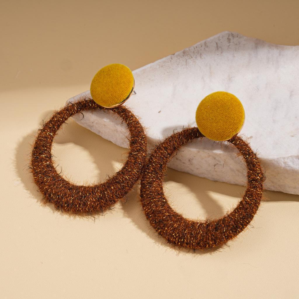 Mote øredobber for kvinners smykker