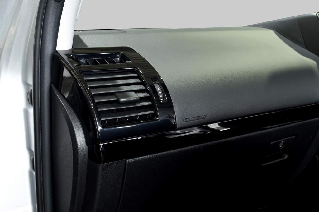 SecondStage Toyota Land Cruiser Prado 150 Series Duct Panel Piano Black / T386BLK