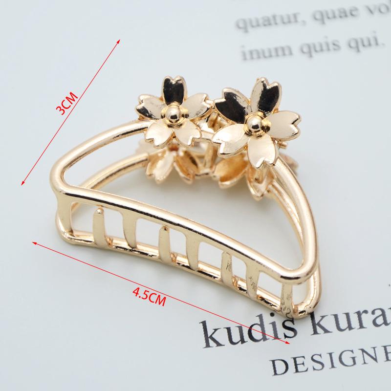 INS Minimalist Metal Claw Hairpin: Small & Medium Retro Hair Clip for European & American Styles, Korean Headwear