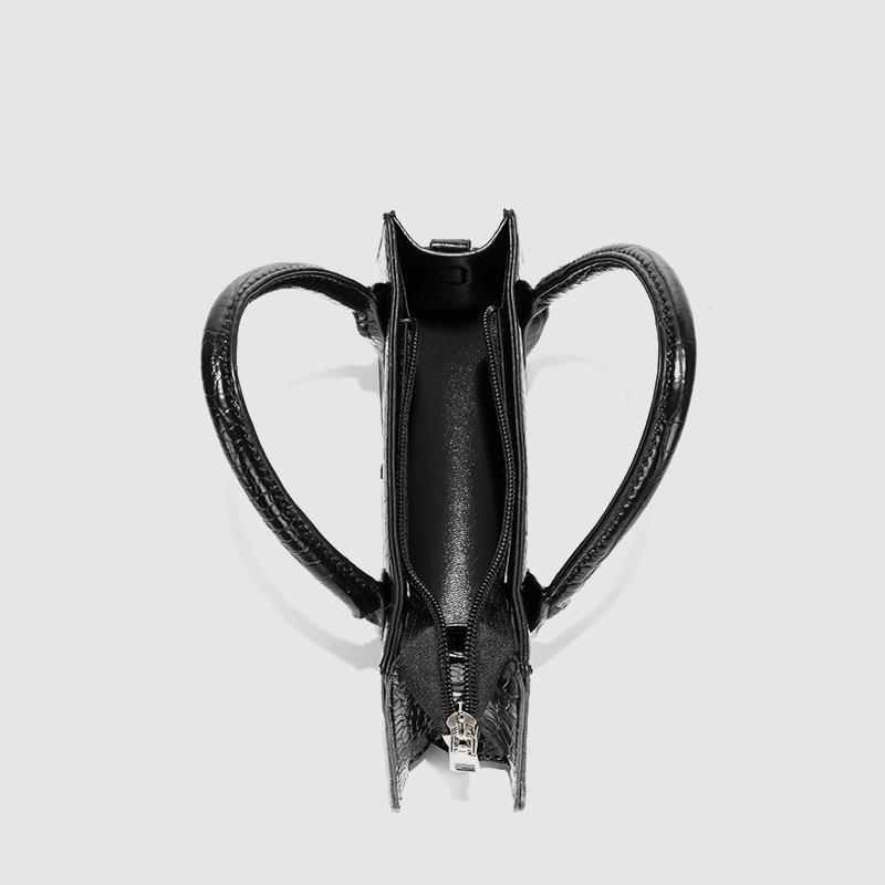 Malá taška pro dámskou trendy dojíždějící módu Textura Niche Všestranná Černá Jednoramenní Crossbody Malá Čtvercová Taška