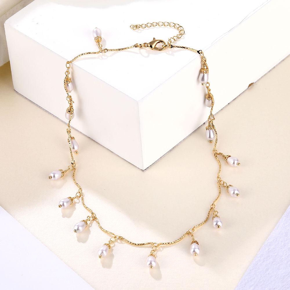 Böhmische Dame Perle mehrschichtige Blume Schleife Herz Halsband kurze ultrafeine Schlüsselbeinkette Halskette