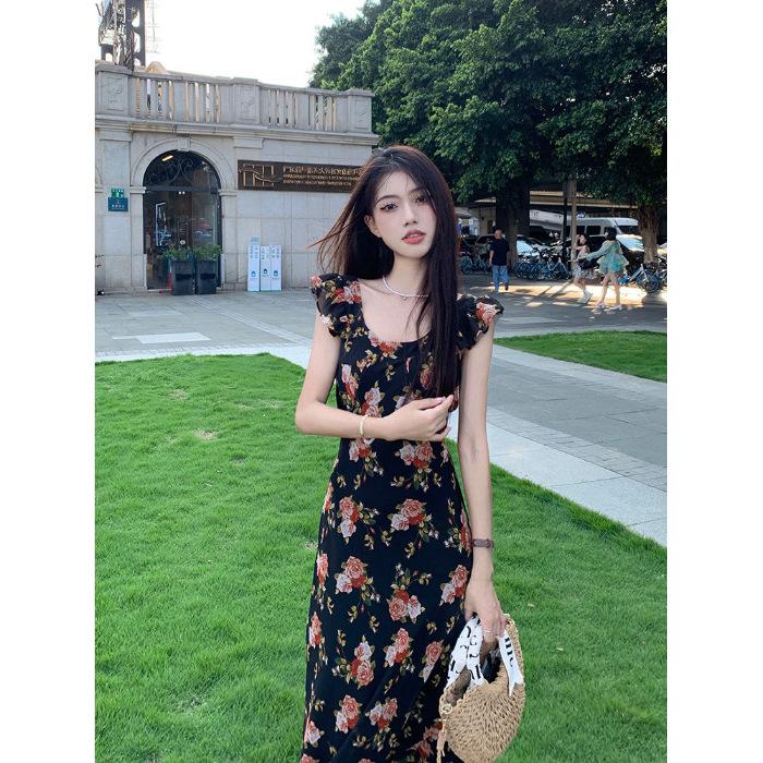 French Retro Floral Dress Women's Summer New Flying Sleeves Design Feeling Waist and Thin A-shaped Long Dress