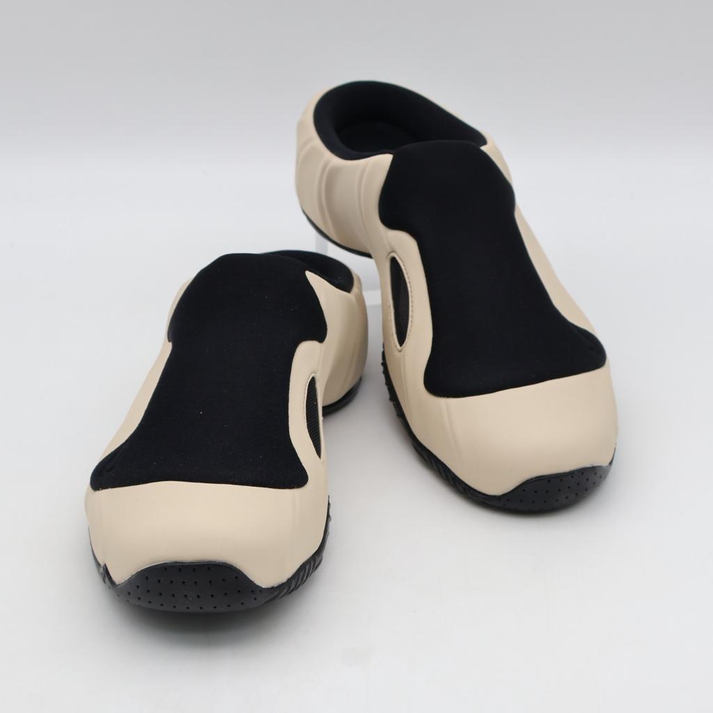HF6881-100 Nike Clogposite Sand Drift and Black (Men's)