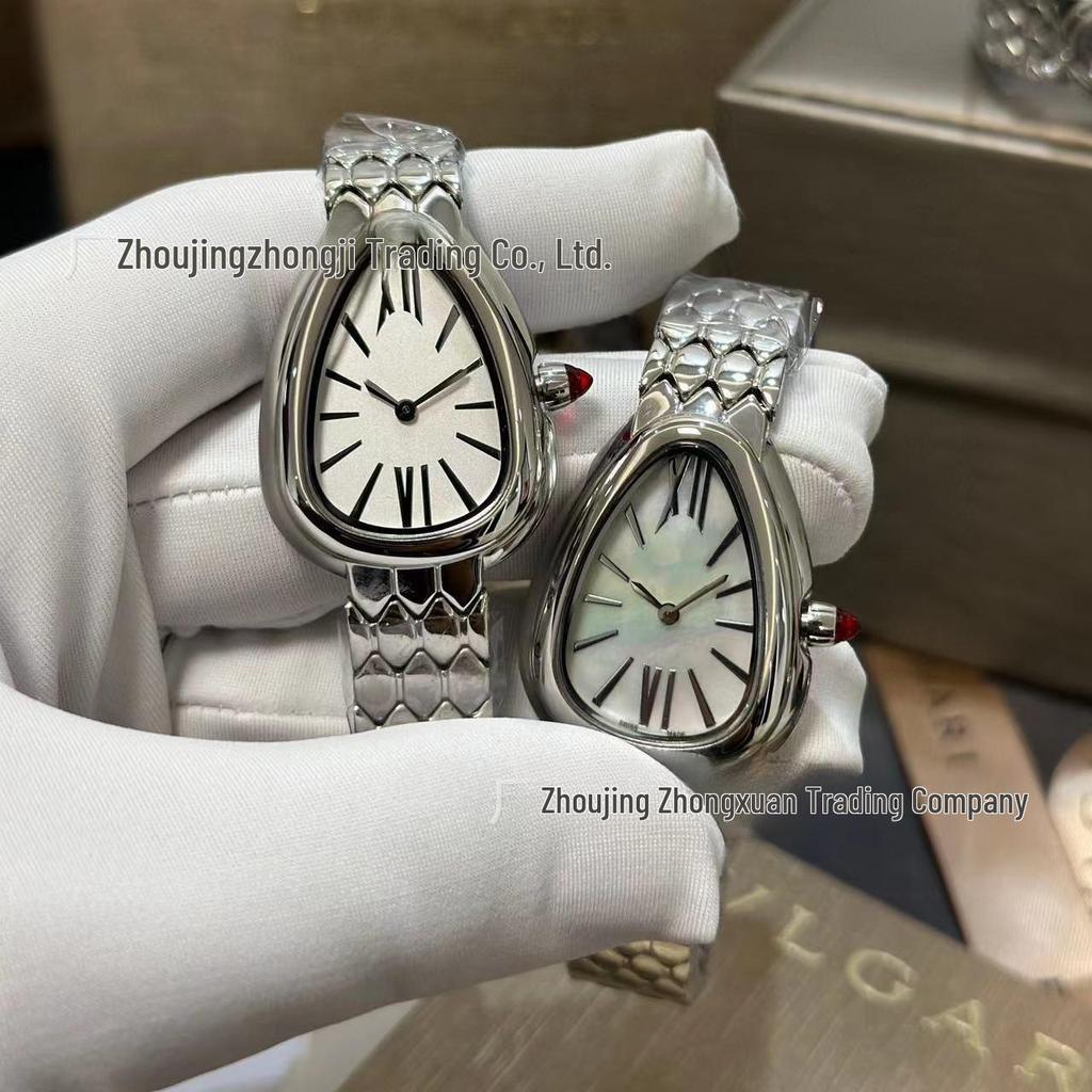 E-commerce Live Gilded Snake Shadow Quartz Watch - Women's Fashion with Snake-Shaped Steel Belt