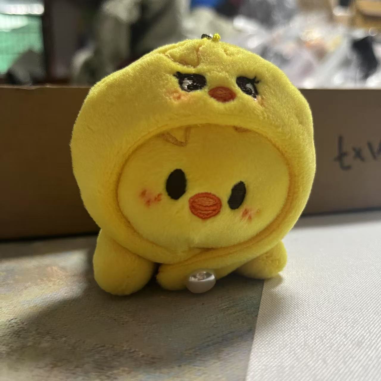 New Stray Kids Plush Cartoon Doll Skzoo Party Pose Doll Party Pendant Accessories Felix Wearing Hat Cute Keychain