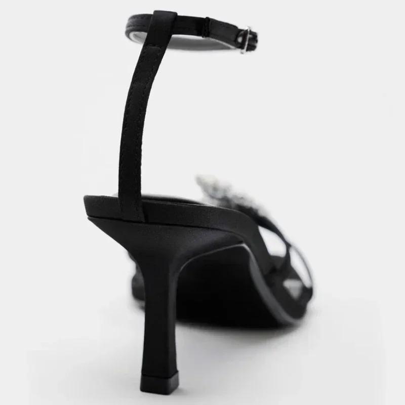 Fashion New Open Toe Ankle Strap Thin High Heels Women Summer Shiny Rhinestone Designer Heeled Sandals Elegant Banquet Wedding Shoes