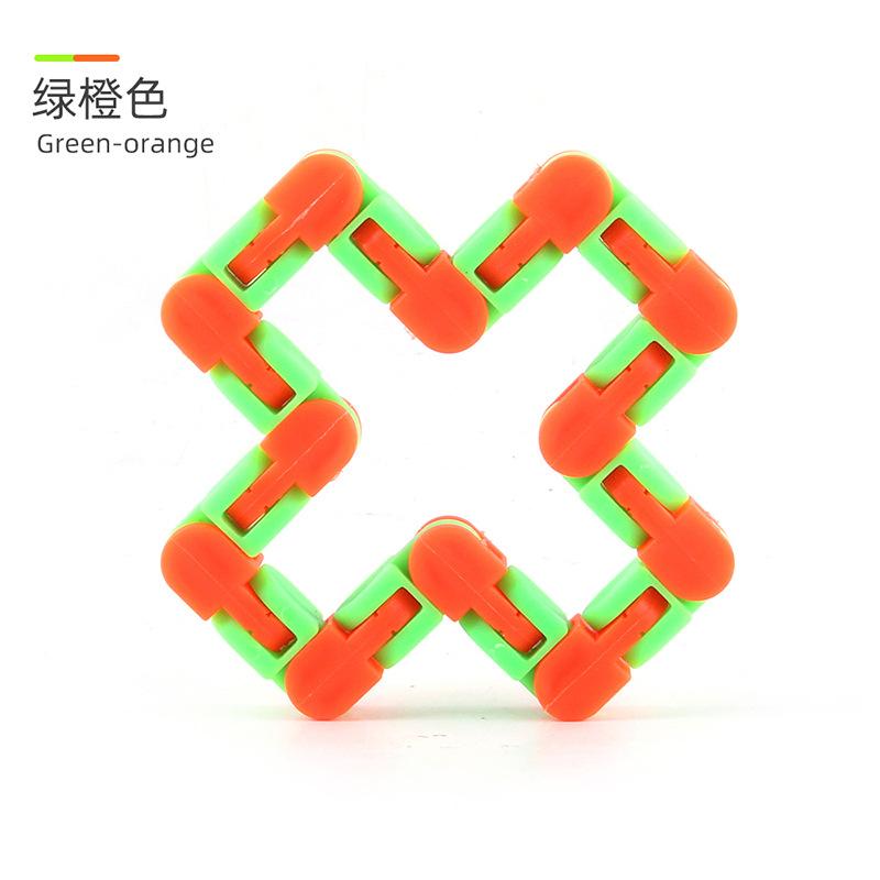 New Strange Vent Decompression Toy Decompression Changeable Rail Car Chain 24 Sections Building Block Bracelet Chain