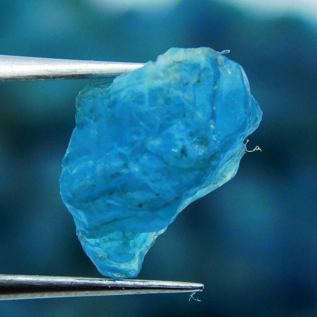 100 Ct NATURAL Blue Apatite Uncut Raw Rough   Loose Gemstones Lot