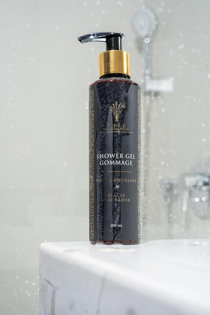Shower Gel Gommage - Shower Gel and Scrub (2in1)