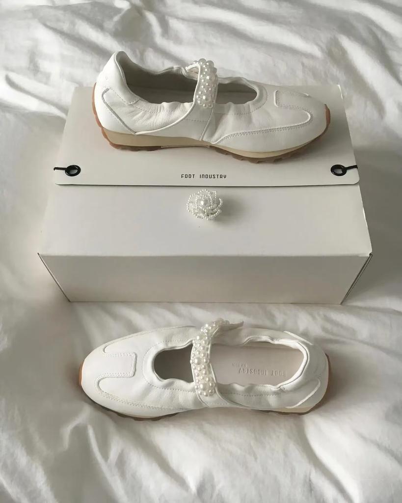 Sheepskin version~ Ballet satin Velcro inner height increase Mary Jane casual shoes women's spring and summer