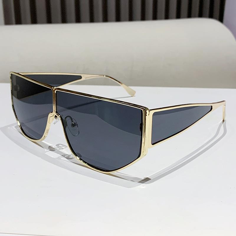 

New Popular Metal Big Frame One-Piece Punk Women Sunglasses Brand Designer Men Shades Outdoor Travel Sunglass Female UV400
